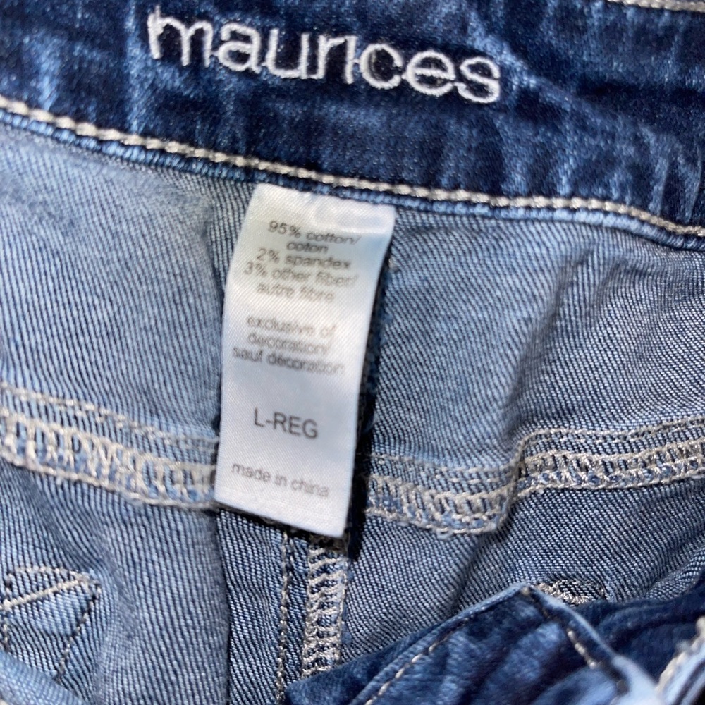 Maurice’s size large regulare - Picture 2 of 2